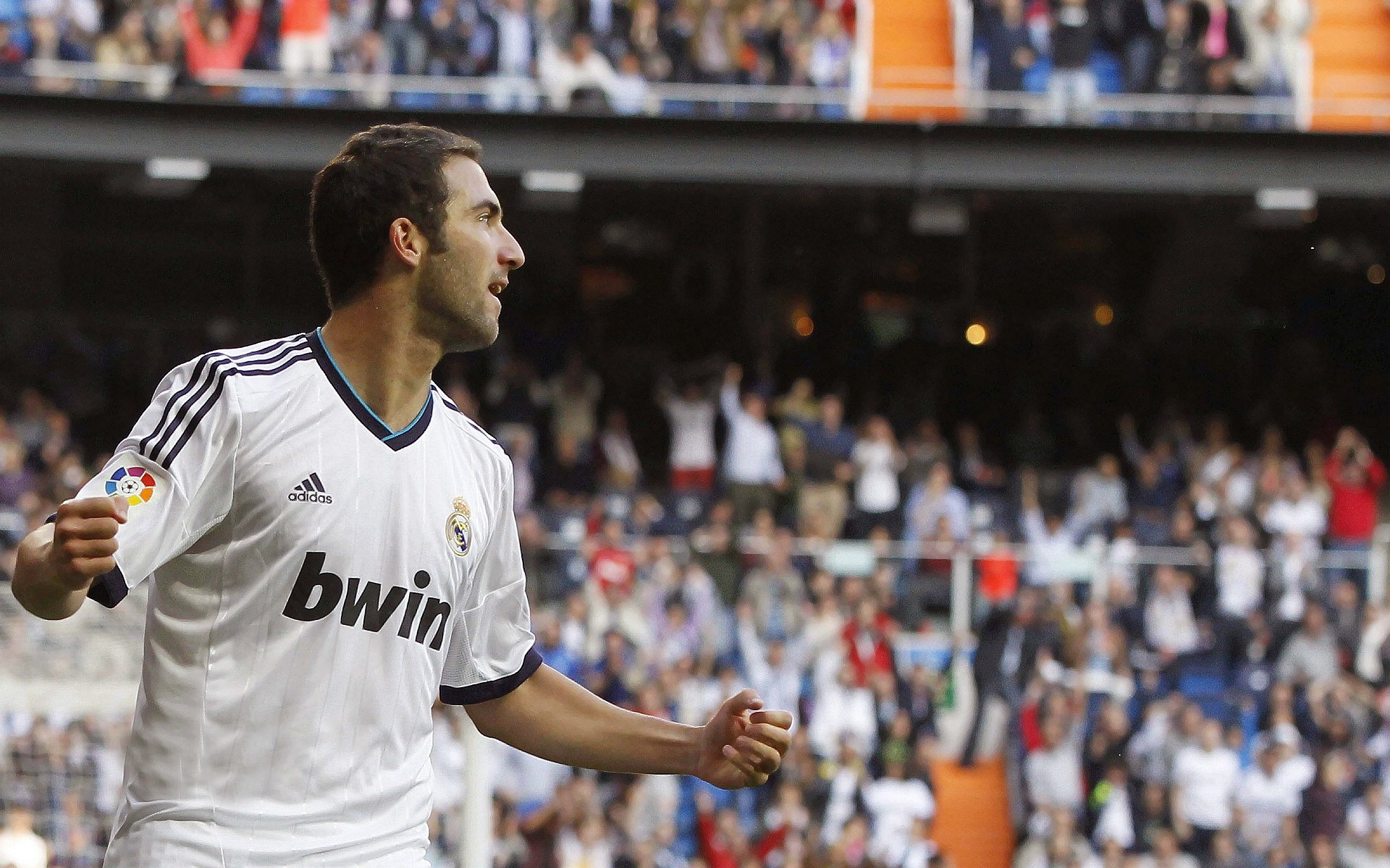 拜仁高位逼抢成功率居高，拜仁高层